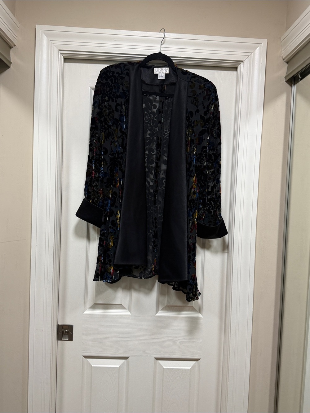 Junior Leigh Evening Jacket